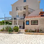 Mare & Monti Apartmán Mlini