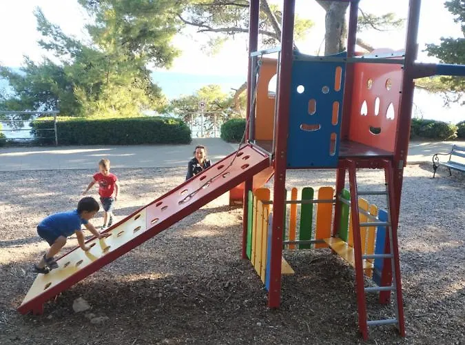 Mare & Monti مْليني