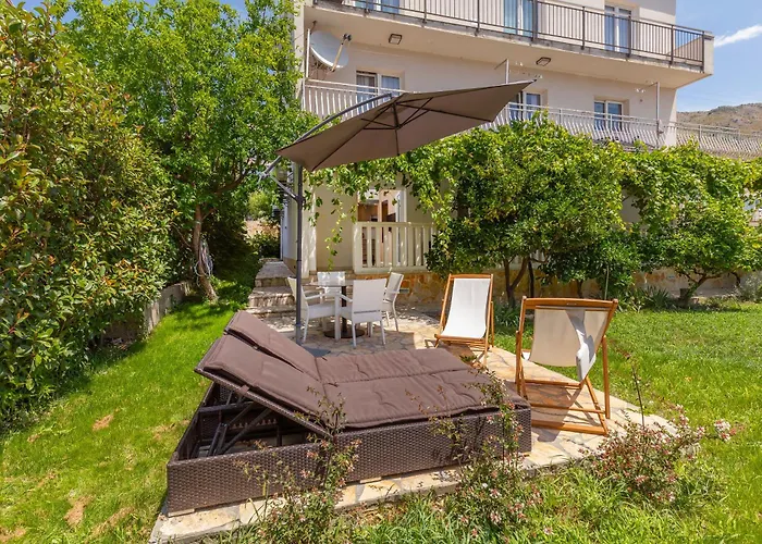 Mare & Monti مْليني