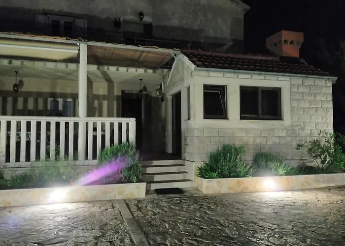 Mare & Monti مْليني